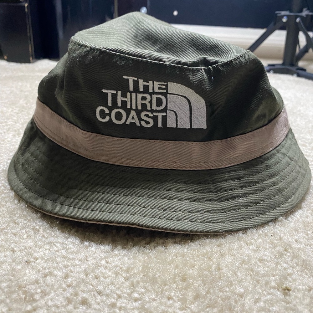 Green and Tan Outdoor Bucket Hat